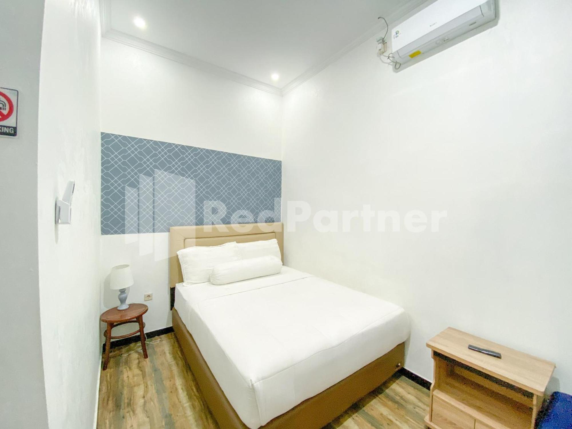House N Coffee 55 Temanggung Redpartner Hotel Bagian luar foto