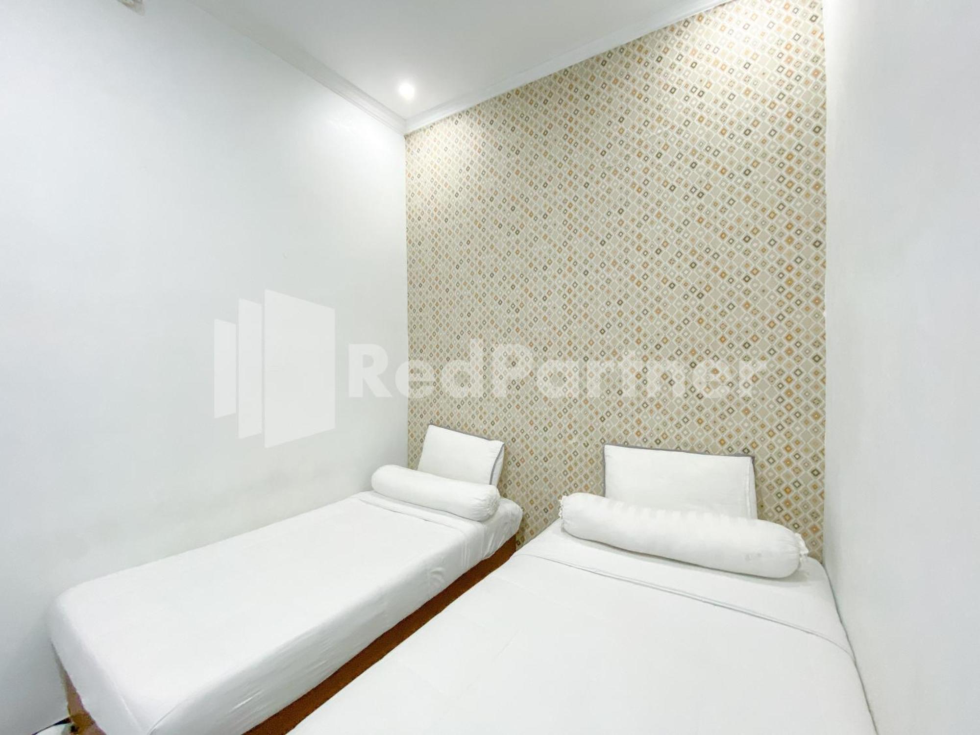 House N Coffee 55 Temanggung Redpartner Hotel Bagian luar foto