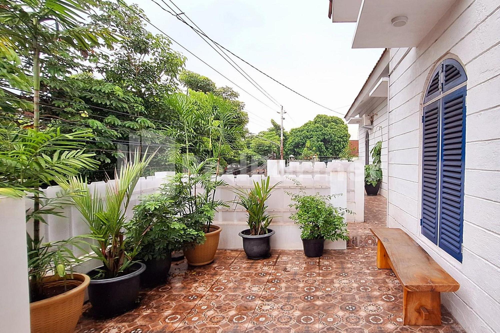 House N Coffee 55 Temanggung Redpartner Hotel Bagian luar foto